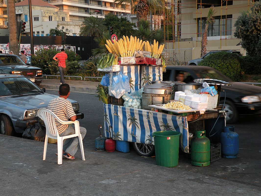 Beirut Corniche 16 Selling Corn On The Cob On The Corniche 